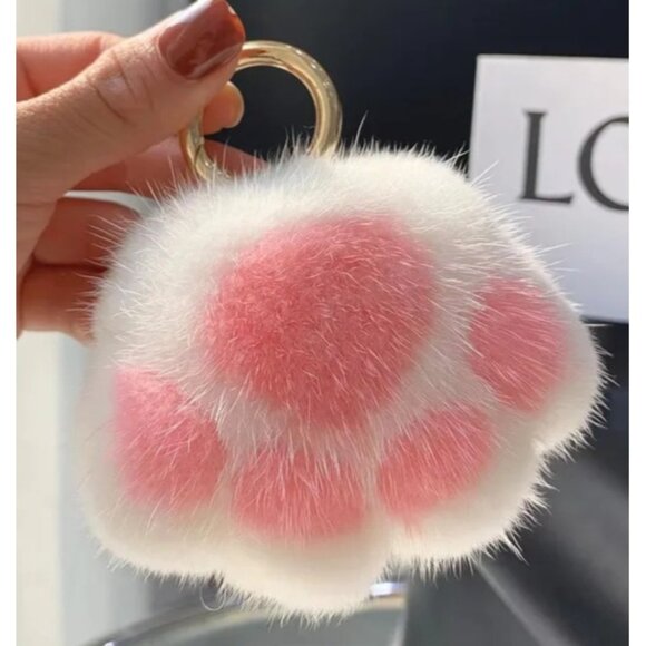 2/$30 Fluffy Paw Print Keychain & Bag Charm Mink Faux Fur White/Pink NWT - Picture 1 of 4